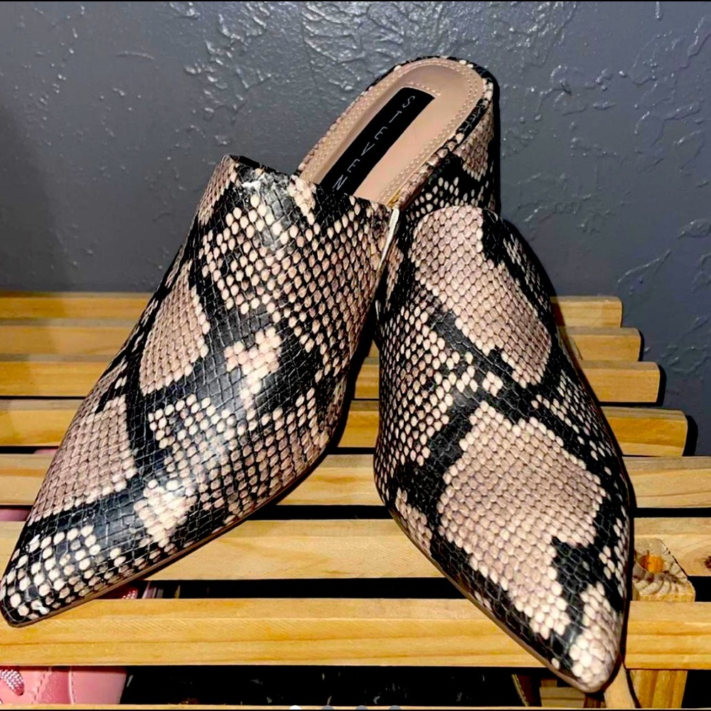 Steve Madden Miles- Beige Snakeskin